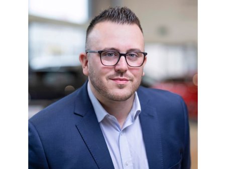 2022 Kia Sorento 2.2 Diesel K3 2WD 7 Seat Auto, Beige Leather Heated Seats, 19" Alloys, Adaptive Cruise Control, Side Steps - First Reg in April 2022 - Trade in Price €37,999 thumbnail