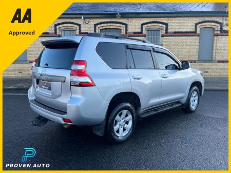 2016 Toyota Landcruiser - thumbnail 5