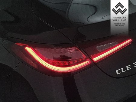 2025 Mercedes-Benz CLE CLE300e AMG Line Premium + €75,950 thumbnail