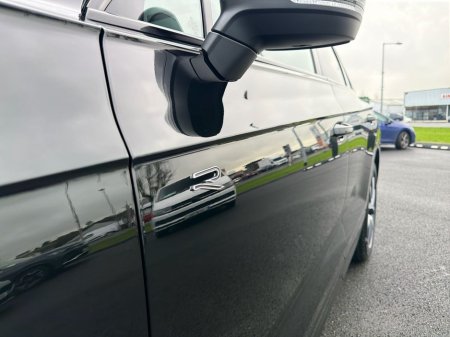 2026 Volkswagen Touareg Touareg R-Line Final Edition 231HP €113,980 thumbnail