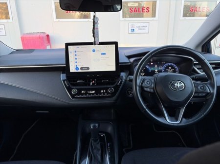 2023 Toyota Corolla COROLLA LUNA SALOON €23,888 thumbnail