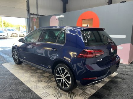 2020 Volkswagen Golf €21950! 2020 VOLKSWAGEN GOLF TSI COMFORT LINE 1.2 AUTOMATIC / REVERSE CAMERA / CRUISE CONTROL €21,950 thumbnail