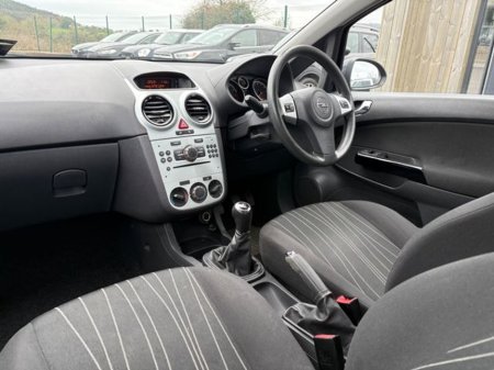 2010 Opel Corsa - thumbnail 9