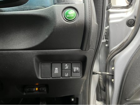 2022 Honda Shuttle €17950 2022 HONDA SHUTTLE HYBRID SENSING 1.5 AUTOMATIC / CRUISE CONTROL / REVERSE CAMERA AND MORE €17,950 thumbnail