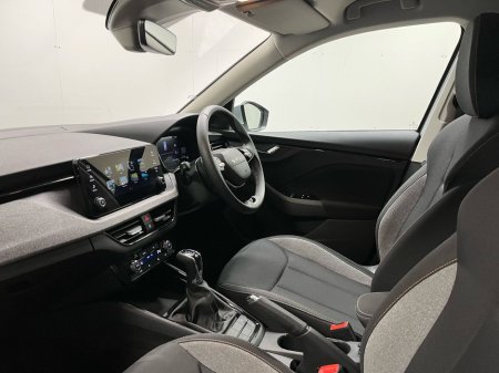 2025 Skoda Kamiq Selection DSG 1.0TSI 115BHP - Parking Sensors - Climate Control - Cruise Control - Auto Lights/Wipers - Apple CarPlay/Android Auto €32,950