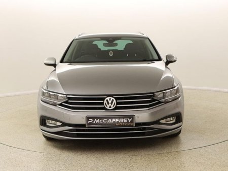 2020 Volkswagen Passat  €19,950