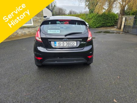 2015 Ford Fiesta - thumbnail 6