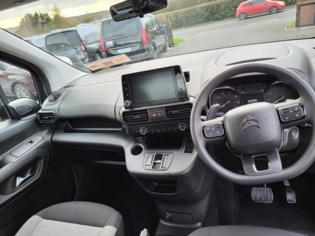 2024 Citroen Berlingo - thumbnail 16