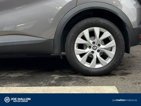 2022 Renault Captur - thumbnail 16