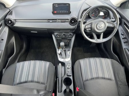 2017 Mazda Demio 1.3 SKYACTIV // SERVICE HISTORY // AIR CONDITIONING // 15" ALLOYS €11,900 thumbnail