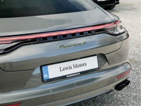 2023 Porsche Panamera - thumbnail 12