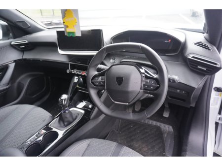 2024 Peugeot 2008 - thumbnail 11