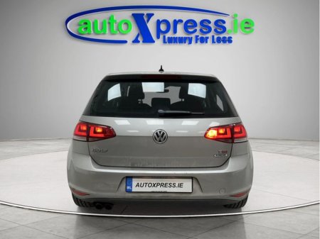 2016 Volkswagen Golf - thumbnail 9