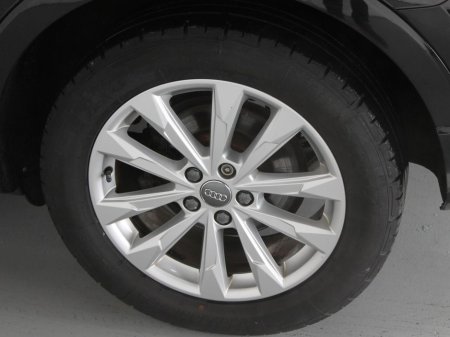 2019 Audi Q3 Sport 35 TDI S-A 150PS 5DR AUT €28,999 thumbnail