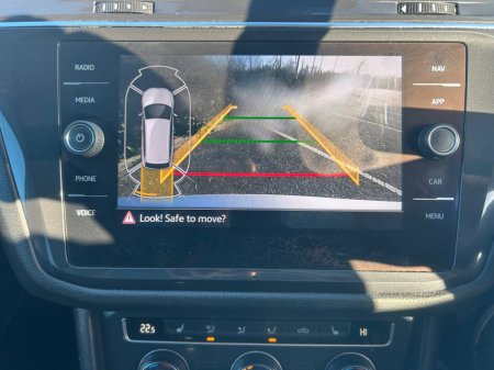 2021 Volkswagen Tiguan - thumbnail 13