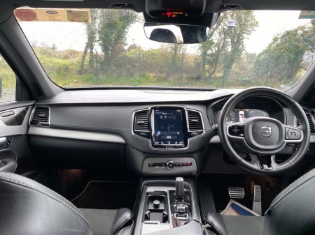 2019 Volvo XC90 - thumbnail 8