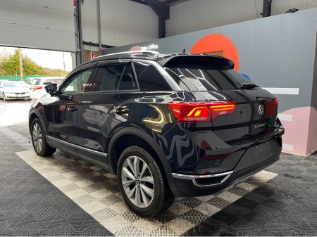 2021 Volkswagen T-Roc €24950! 2021 VOLKSWAGEN T-ROC 2.0 TDI STYLE DESIGN PACKAGE 2.0 AUTOMATIC / CRUISE CONTROL / REVERSE CAMERA / PADDLE SHIFTERS €24,950 thumbnail