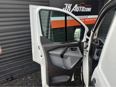 2018 Ford Transit Custom 2.0 Limited HIGH SPEC €11,995 thumbnail