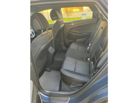 2017 Hyundai Tucson IX35 1.7 COMFORT 5DR €15,950 thumbnail