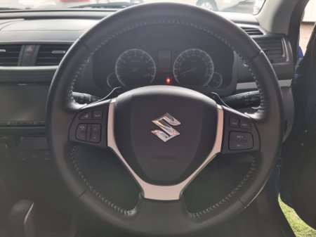 2012 Suzuki Swift - thumbnail 11