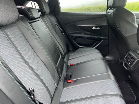 2021 Peugeot 3008 1.5 BlueHDi 130bhp Allure Auto €25,950 thumbnail