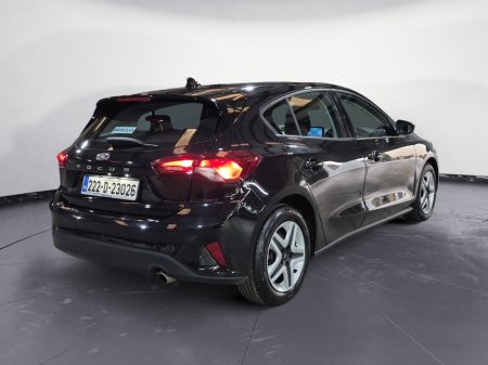 2022 Ford Focus - thumbnail 5