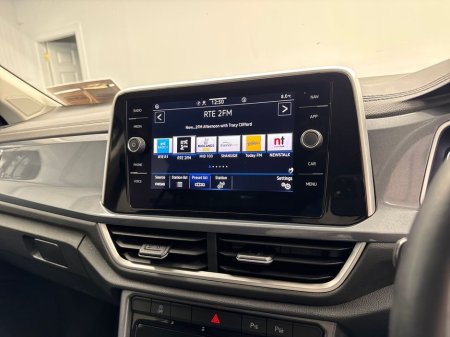 2024 Volkswagen T-Roc - thumbnail 18