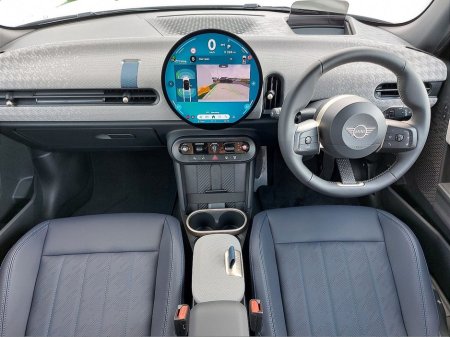 2025 MINI Hatch COOPER Cooper C 5DR €39,995 thumbnail