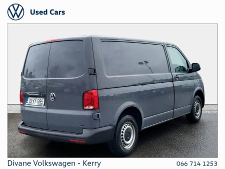 2020 Volkswagen Transporter - thumbnail 15
