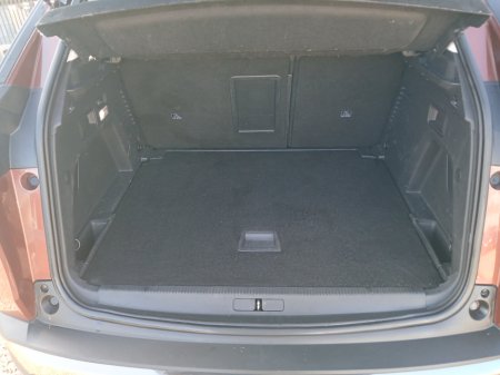 2017 Peugeot 3008 - thumbnail 8