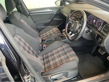 2018 Volkswagen Golf - thumbnail 12