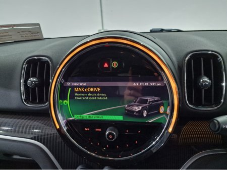 2021 MINI Countryman SE ALL4 EXCLUSIVE (PLUG IN HYBRID) AUTOMATIC **ONE OWNER / HUGE SPEC / APPLE CARPLAY / CRUISE CONTROL / FULL BLACK LEATHER / HEATED FRONT SEATS / REVERSE CAMERA / REAR TINTED GLASS / SAT NAV** €27,900 thumbnail