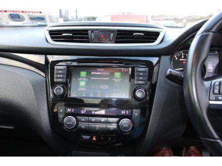 2019 Nissan Qashqai 1.3 PET SV €17,950 thumbnail