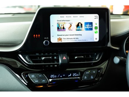 2023 Toyota C-HR SOL HYBRID €26,899 thumbnail