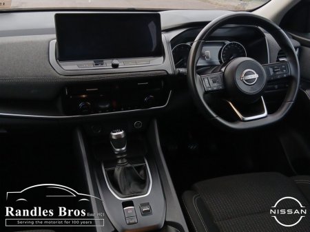 2025 Nissan Qashqai - thumbnail 12