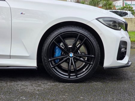 2021 BMW 3 Series - thumbnail 17