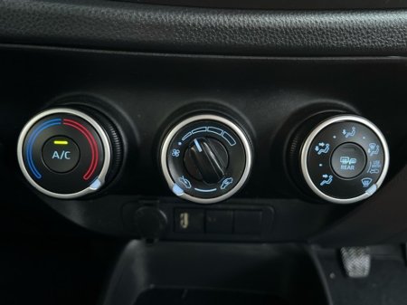 2023 Toyota Aygo X AYGO X 1.0 PULSE thumbnail