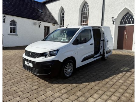 2019 Peugeot Partner - thumbnail 9