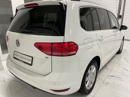 2017 Volkswagen Touran  €30,995 thumbnail