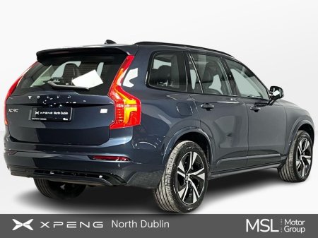 2023 Volvo XC90 - thumbnail 3