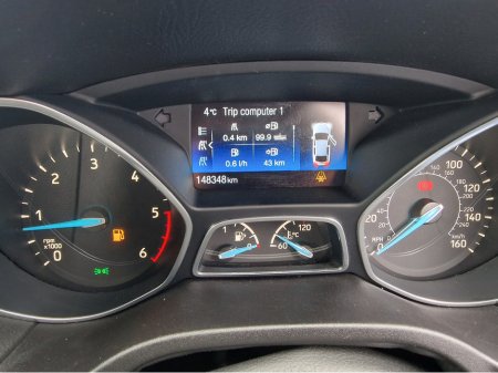 2015 Ford Focus - thumbnail 14