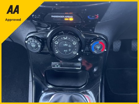 2016 Ford Fiesta 1.5 TDCI ZETEC ECONETIC 95PS 5DR €9,750