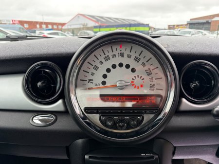 2013 MINI Hatch - thumbnail 6