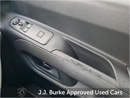 2024 Peugeot Partner PARTNER PRO PLUS 1.5 HDI 100 1 thumbnail