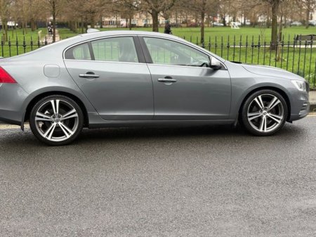 2015 Volvo S60 D5 R Design GT 4DR Auto, D5, FSH, NEW NCT €10,950 thumbnail