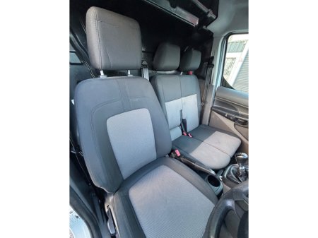 2020 Ford Transit - thumbnail 27