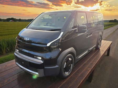 2026 Kia PV5 PASSENGER K4 2026 €46,000 thumbnail