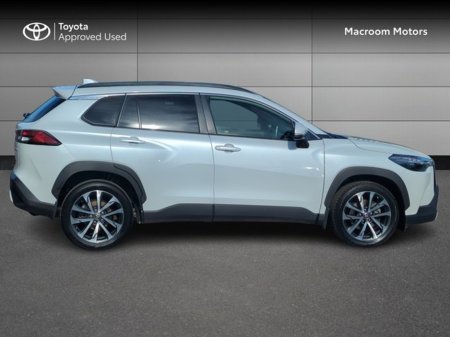 2024 Toyota Corolla Cross - photo 3