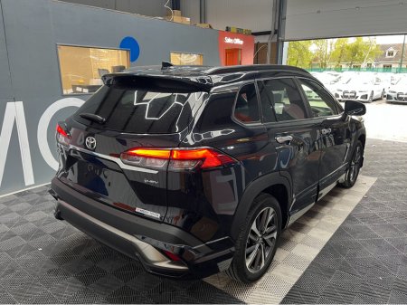 2025 Toyota Corolla Cross - photo 2