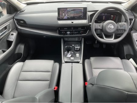 2025 Nissan X-Trail SVE Leather Automatic HYBRID €54,195